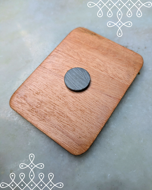 Kolam Fridge Magnets (Murugan With Mayil)
