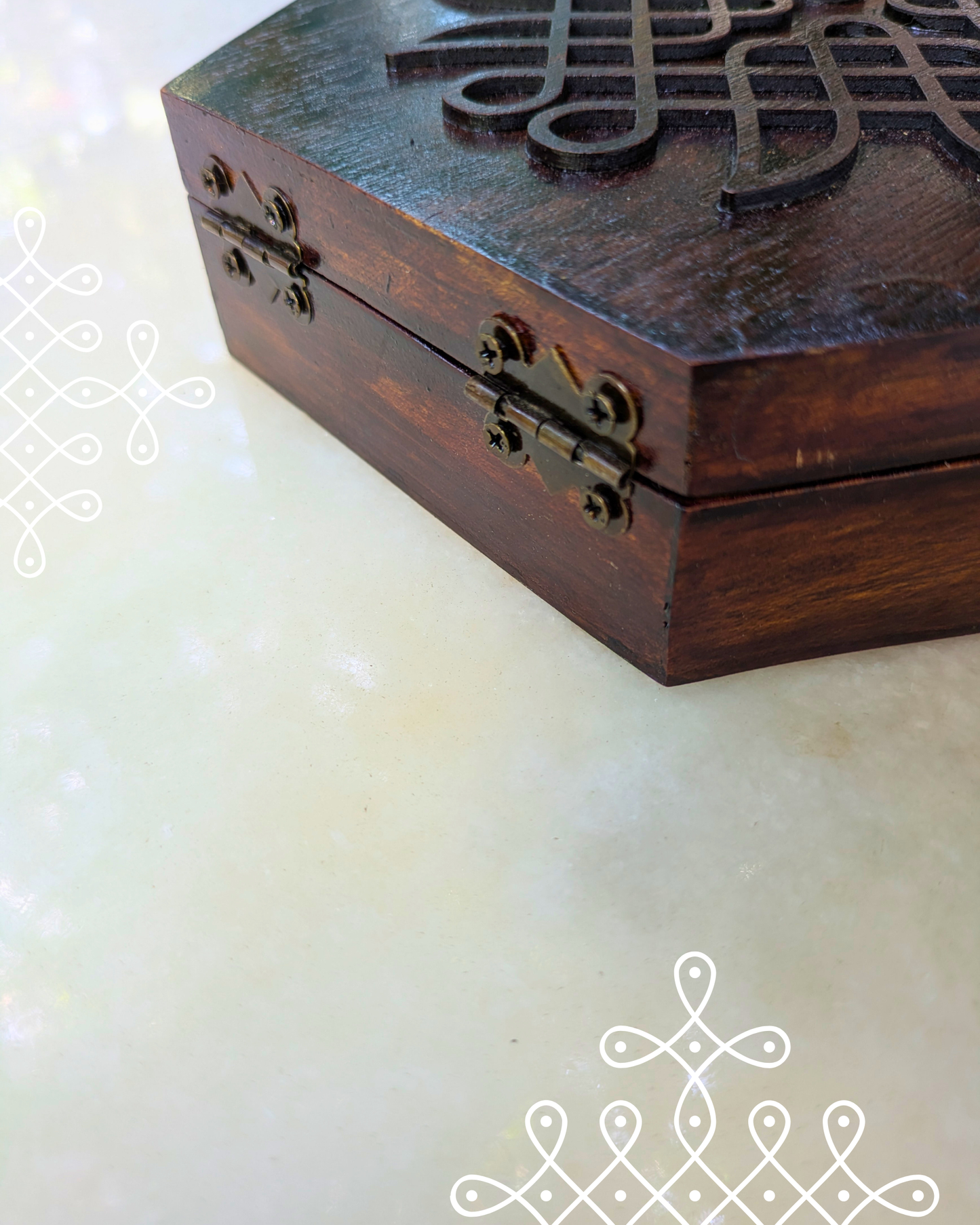Hexagon Box