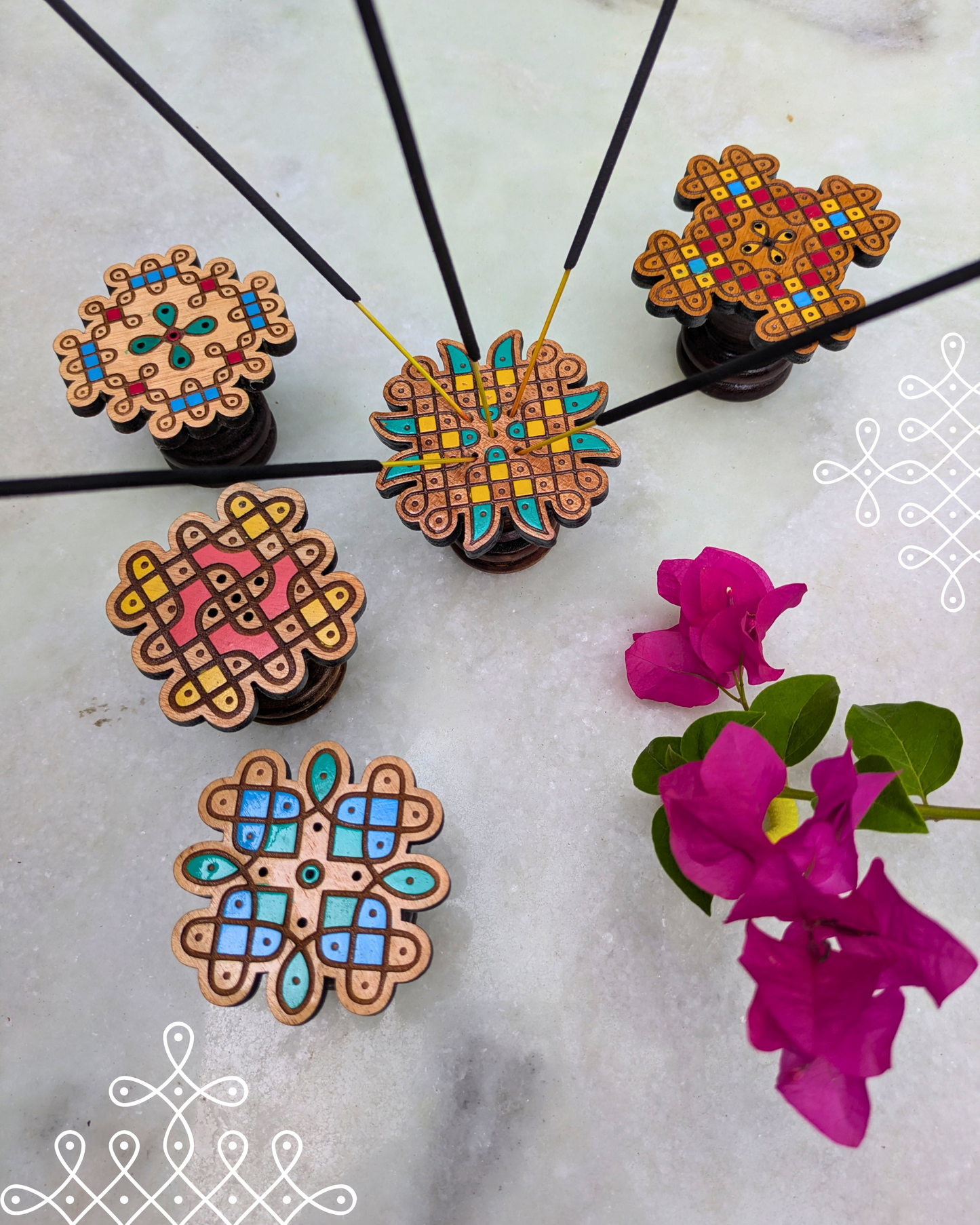 Kolam agarbatti holder (coloured)