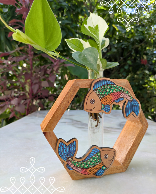 Hexagon Planter - Fish
